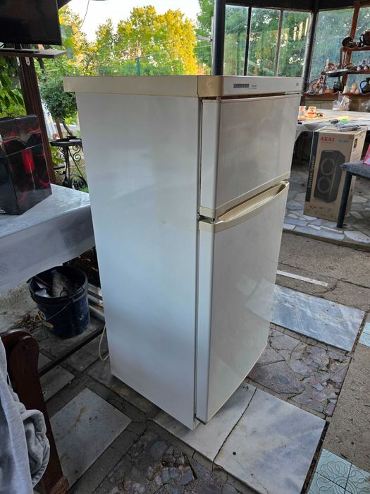 Хладилник Либхер/Liebher горен фризер