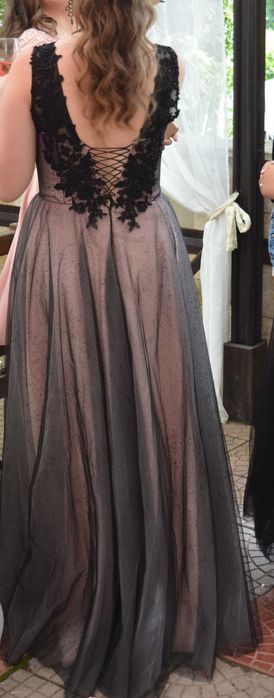 Продавам Бална рокля