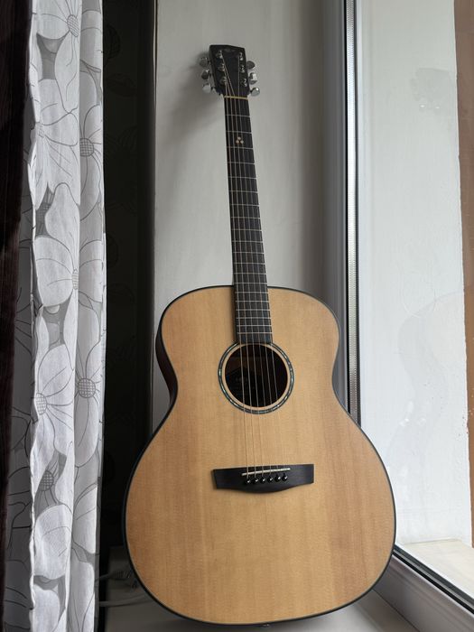 Продам гитару HEX Sting F300M