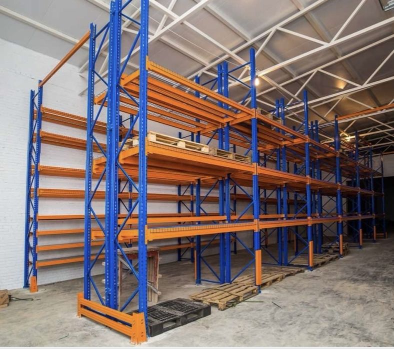 rafturi metalice cu montaj