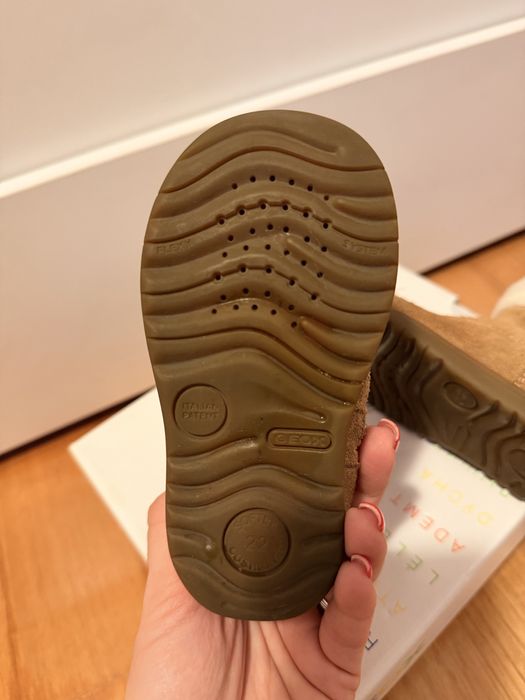 Ghete de iarna Geox din piele intoarsa, marimea 22