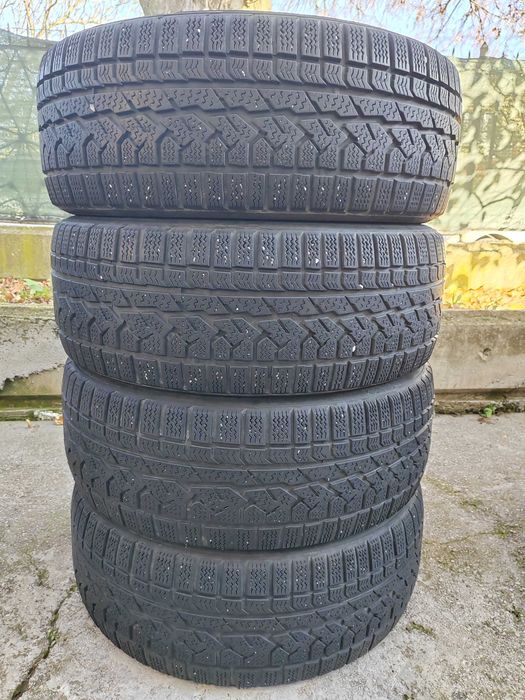 235/55/18 4бр.Kumho Зимни гуми