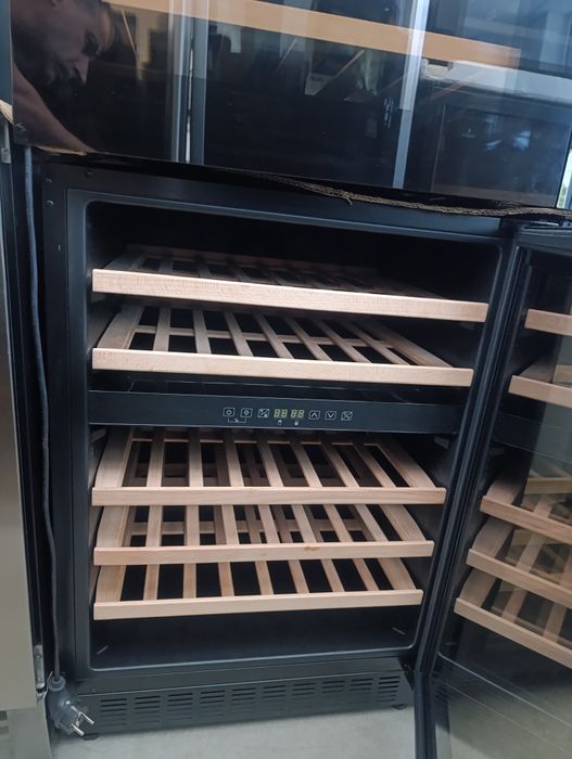 Нова!!! Витрина за вино WITT