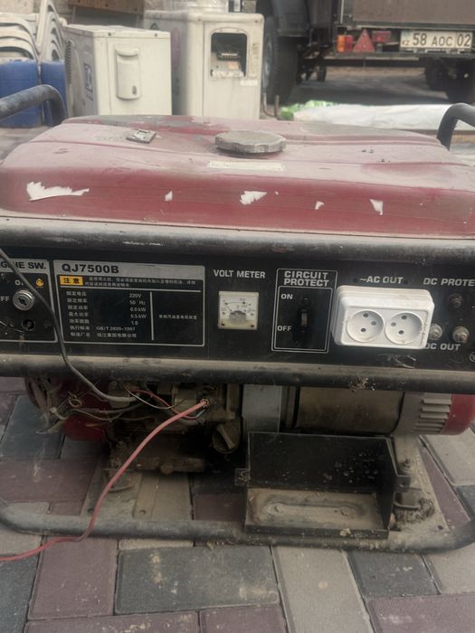 Бензиновый генератор QJ7500B