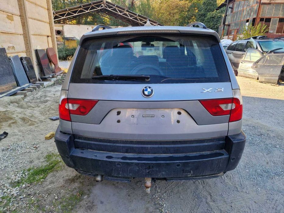 BMW X3 E83 2.0D 150кс ксенон теглич ръчка НА ЧАСТИ!