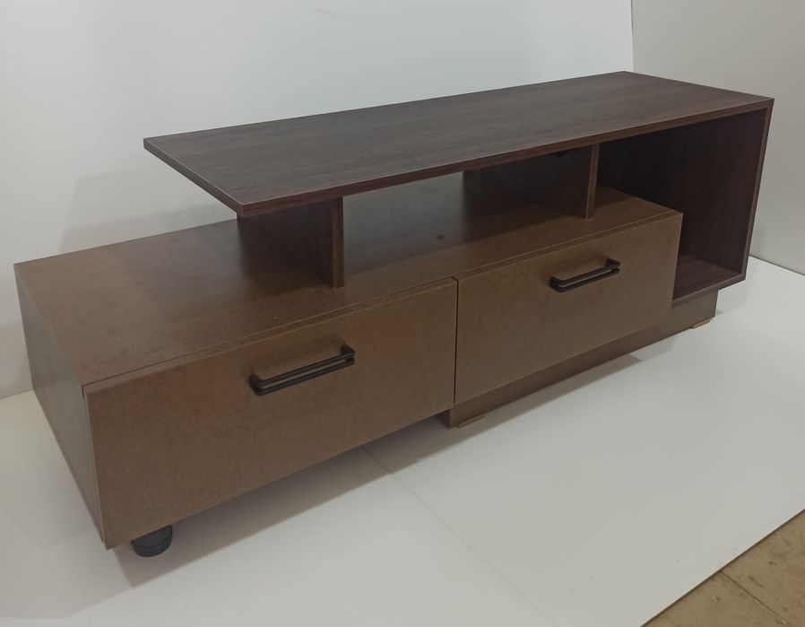 Тумбы под телевизор.