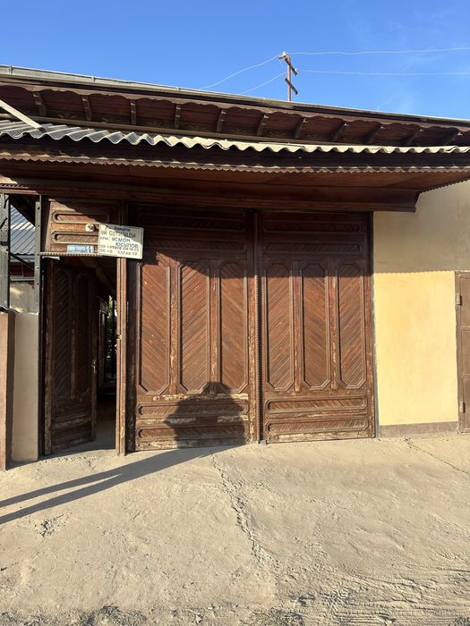 Уй сотилади 7 хона