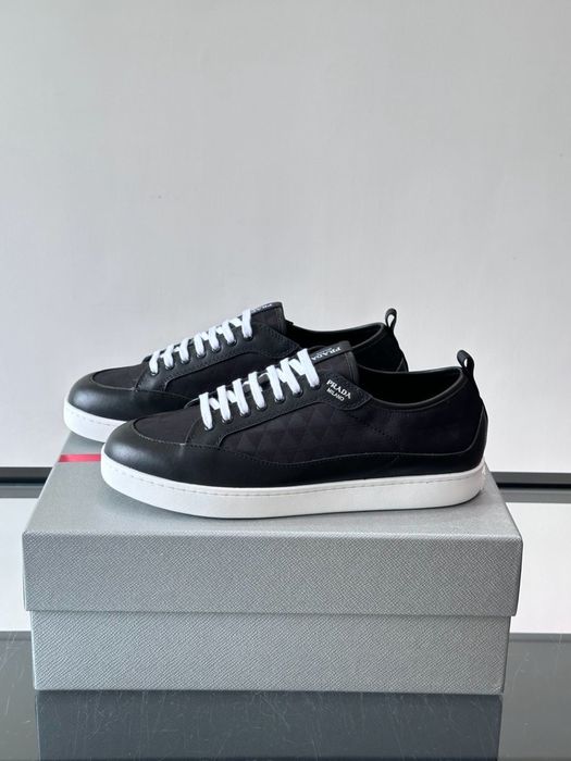 Adidasi Prada , calitate premium , pe comanda , noi , 43
