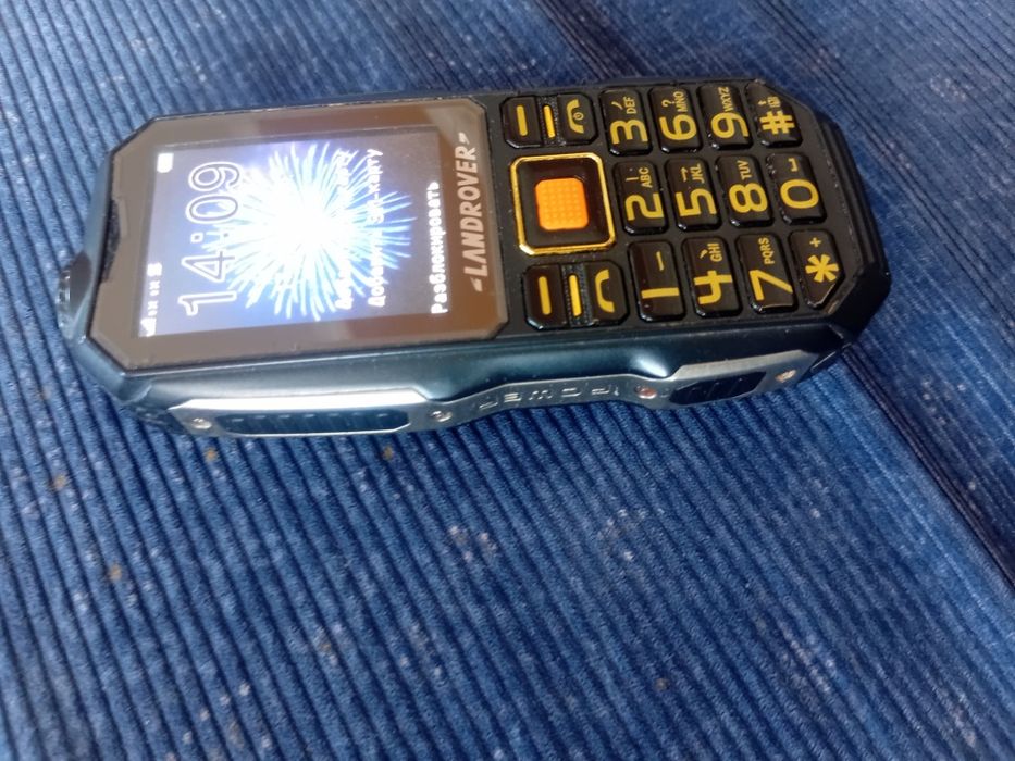 Продам телефон ланд ровер