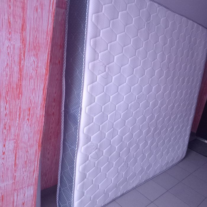 Матрас двухспальный