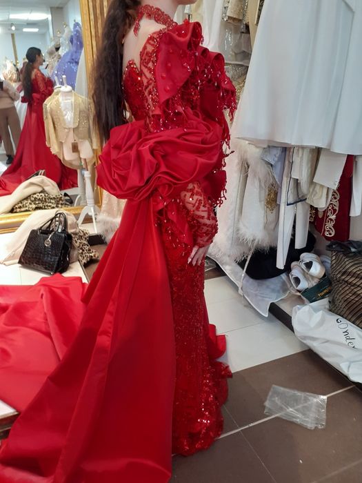 Уникална рокля за бал