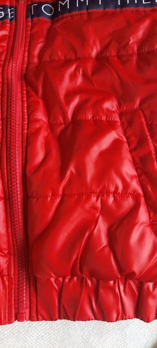 Tommy Hilfiger и HM пролетно и зимно яке 122 см, 6-7 г.