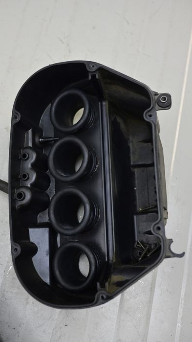 Carcasa Filtru Aer Airbox Yamaha FZ6 2004 - 2009
