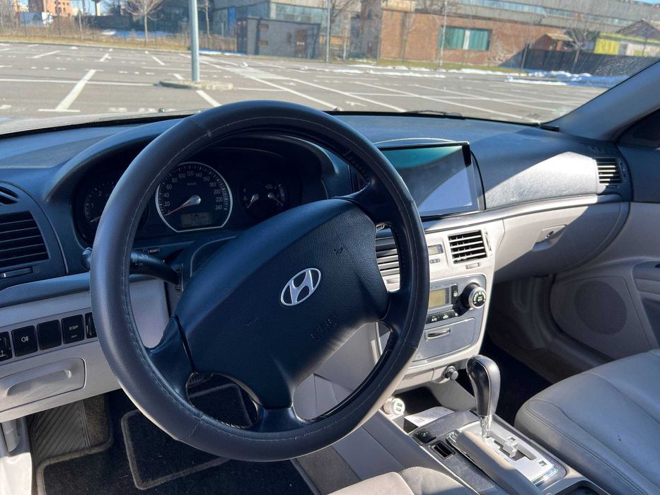 Hyundai Sonata 2008 — Automată, Diesel, ITP valabil 2027