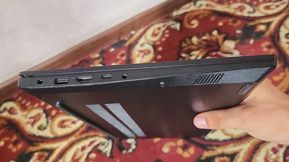 Lenovo V15 G3 IAP noutbuk