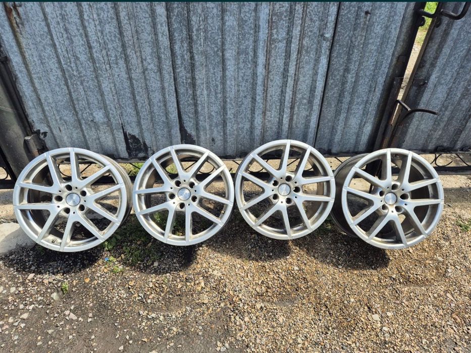 Продам диски на бмв r18