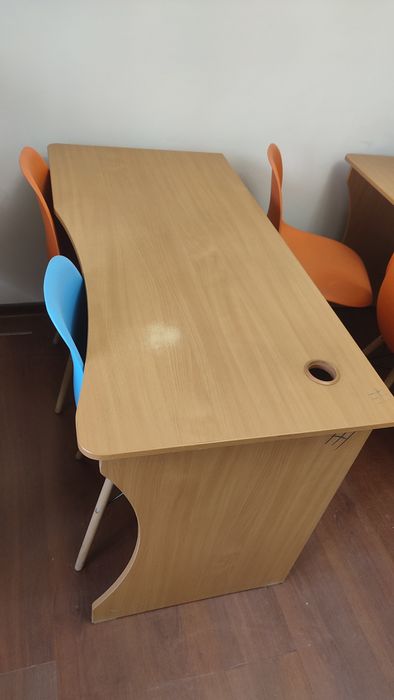 Стол компьютерный