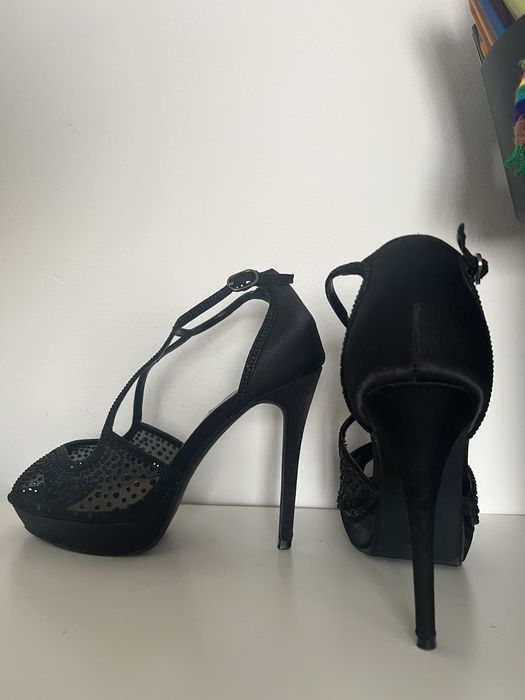 Високи токчета, 38 номер, много добро състояние