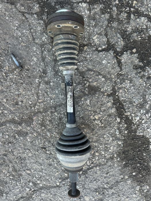 Части за Passat b7 2.0 tdi 2011