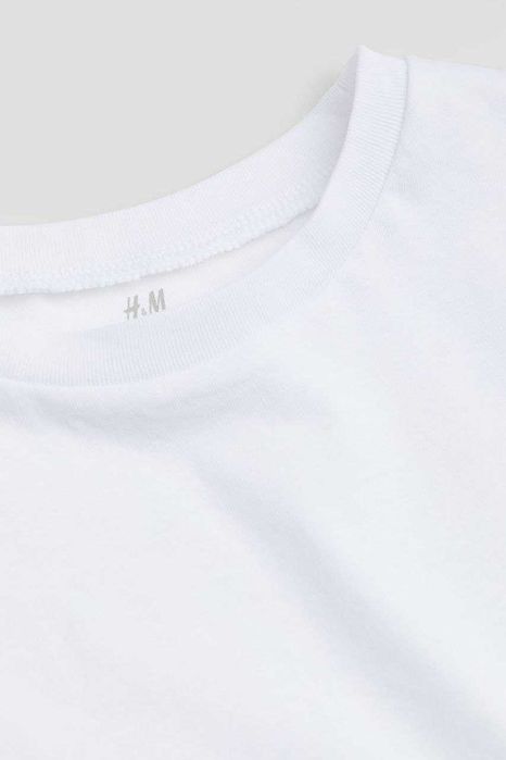 Футболки белые h&m с Америки (размеры 6-8лет и 8-10лет)