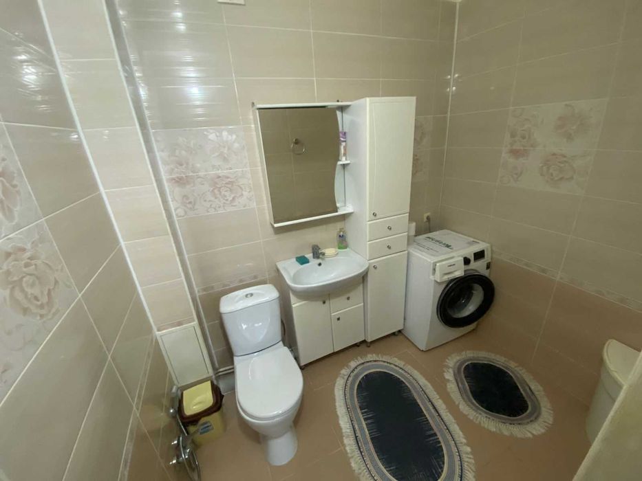 Продам 3 комн.кв. (Золотой Квартал)