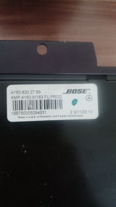 Vând sistem audio original bose de mercedes