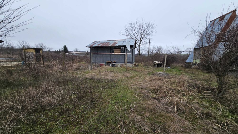 571-Продава се дворно място в местността "Обзор"!