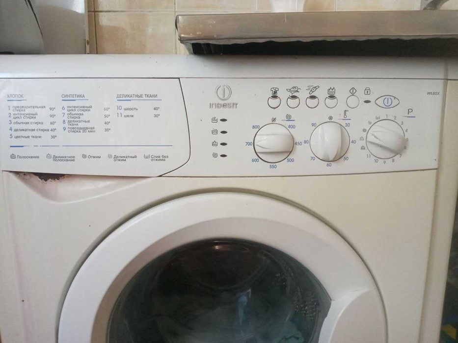 Стиральная машина Indesit WIL82X, Kir yuvish mashinasi Indesit WIL82X