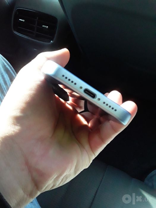 iPhone 15 Pro 18 Pro qlingan 256GB ideal sastayana