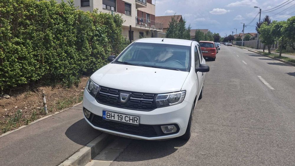DACIA Sandero 2018 — imagine 1