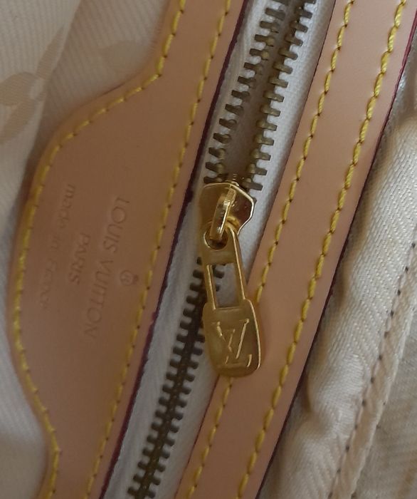 Geanta Louis Vuitton piele