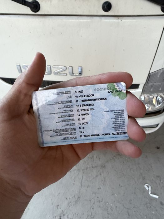 Isuzu NMR77H 3to