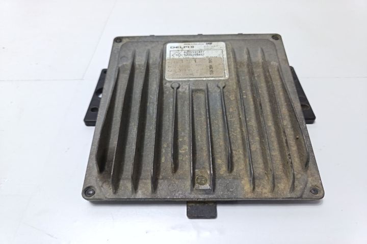 Calculator ECU 1.5 dci 8200331477 Renault Clio a 2-a generatie