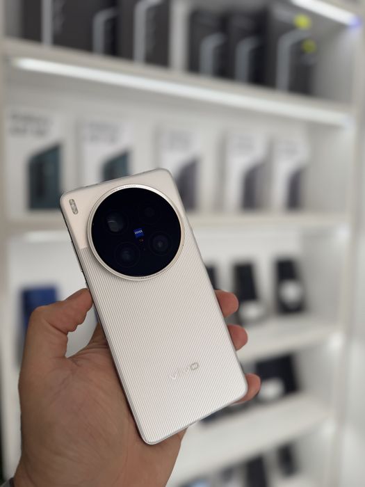 Vivo X200 Ultra 1Tb/Garantie 12 luni @atsgsm.ro