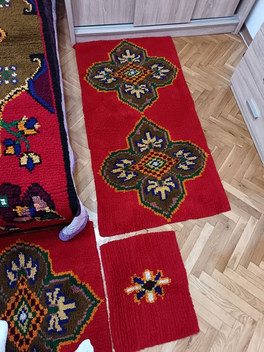 Продавам Китеници