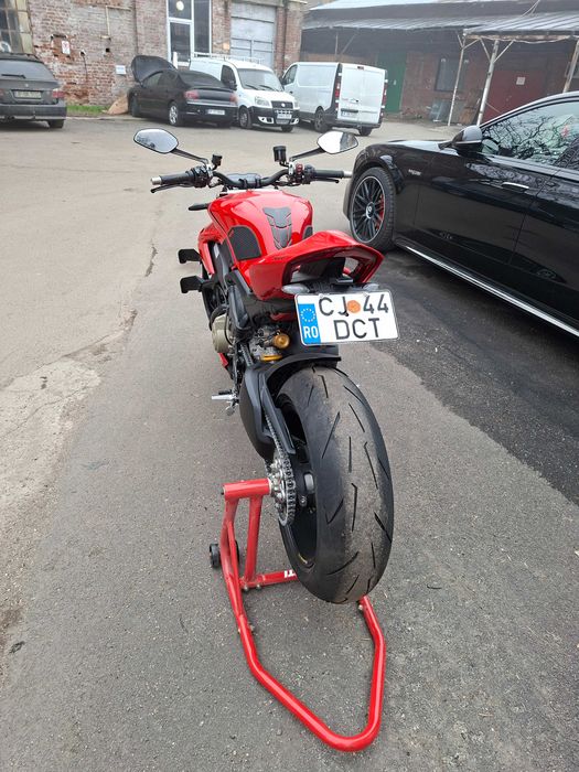 Vand ducati streetfighter v4s  2025