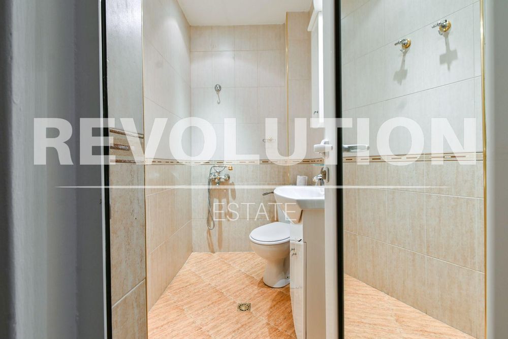 Дава се под наем Двустаен апартамент в София, Иван Вазов - 70 кв.м за 661.98 € - Снимка #8