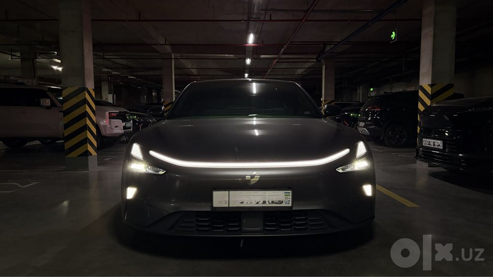 Geely Robocar 07