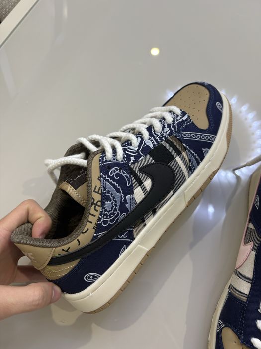 Adidas nike dunk low Travis Scott