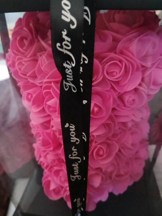 Мече от вечни рози