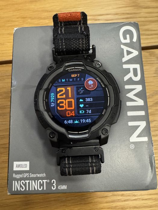 Garmin Instinct 3 AMOLED 45mm