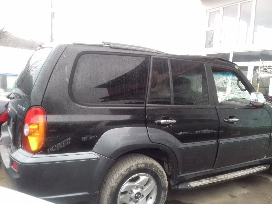 Hyndai Terracan-3,0дизел/150к.с./02г-на части