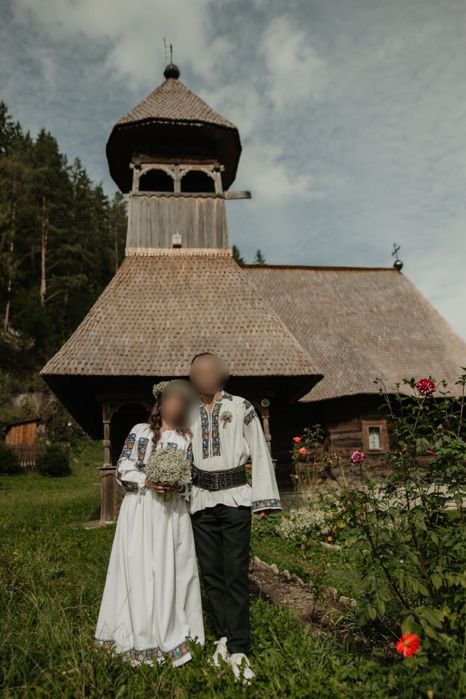 Ie set tradițional cuplu nunta