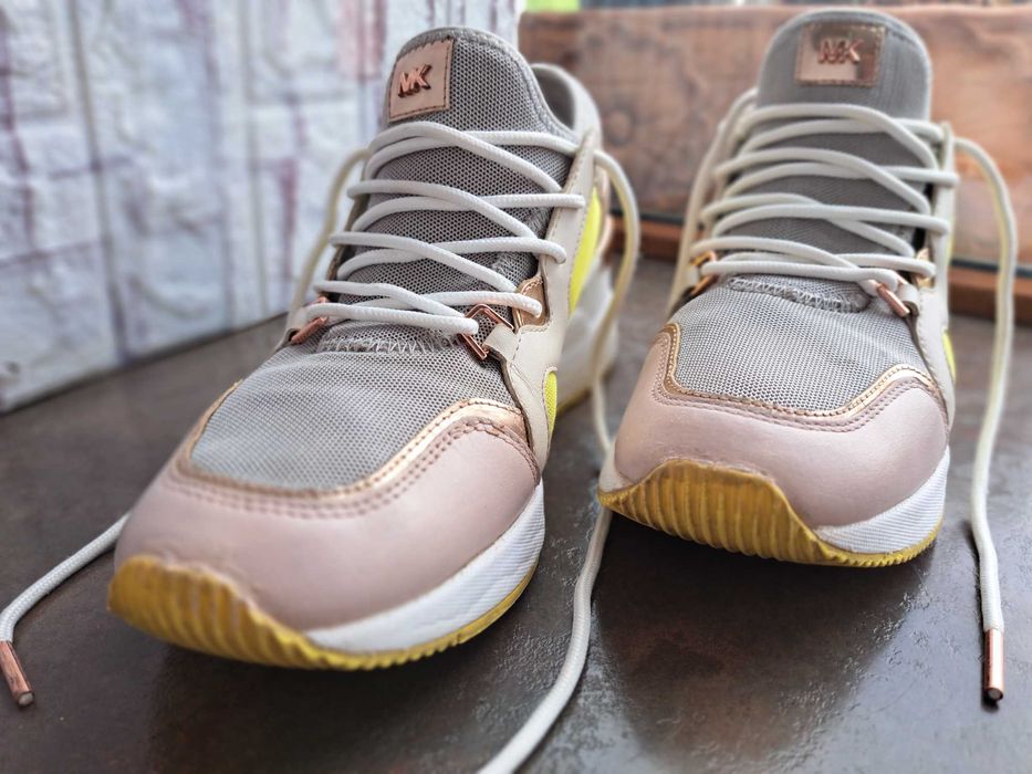 дамски маратонки,спортни обувки на платформа,сникърси,Michael Kors