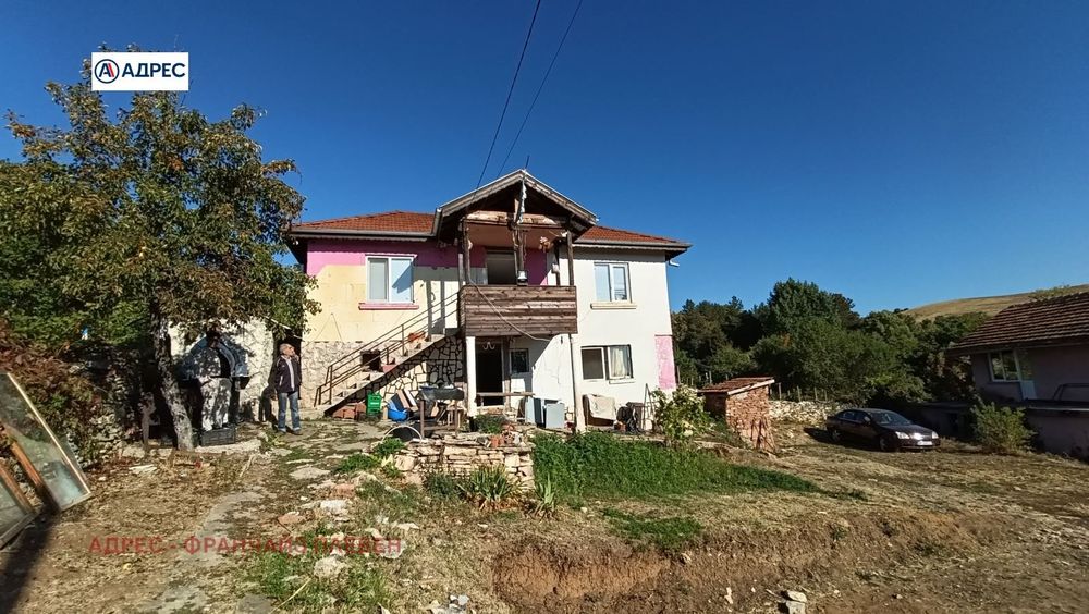 Къща в Враца, област-с.Върбешница площ 112 цена 67000