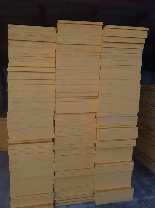 Vând și închiriez panouri doka,schelă metalică,popi metalici,montanți