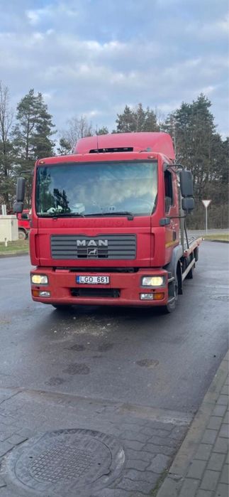 MAN TGL 8.210 + remorcă pe perne aer