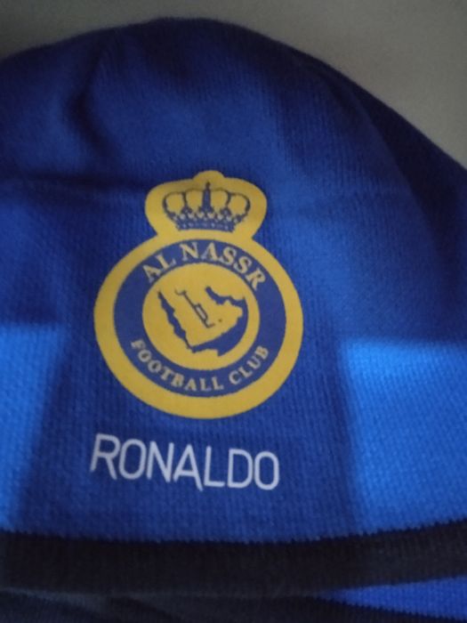 Роналдо шапка.Изпращам с Еконт и Спиди, лично предаване стадион Васил