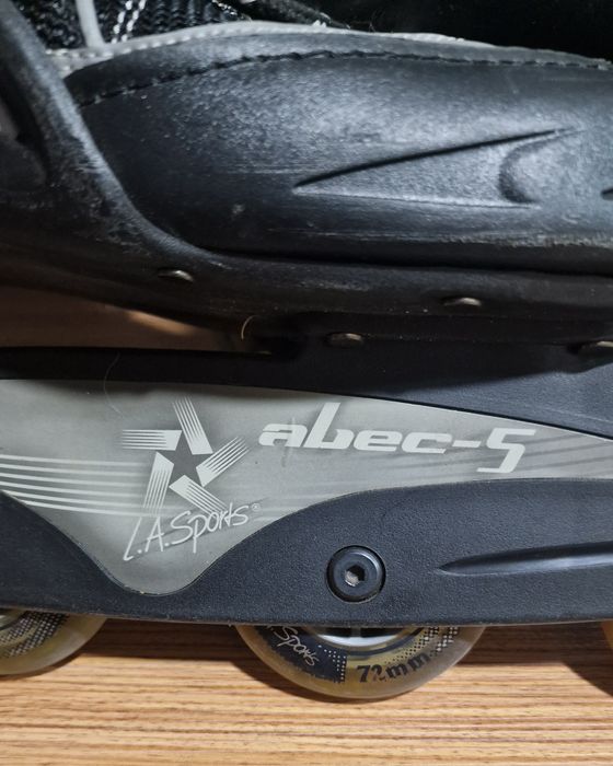 Ролери, 43 номер