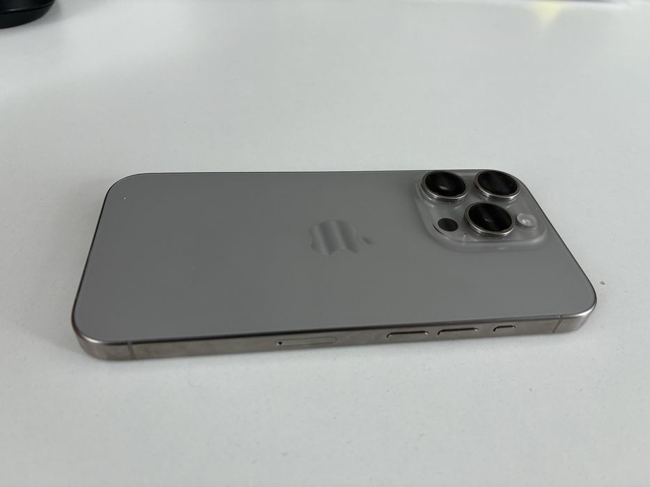 Iphone 15 Pro 256 гб